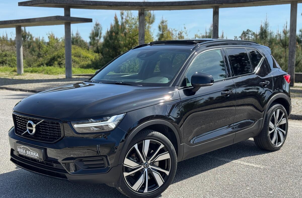 VOLVO XC40 1.5 T4 PHEV R-Design