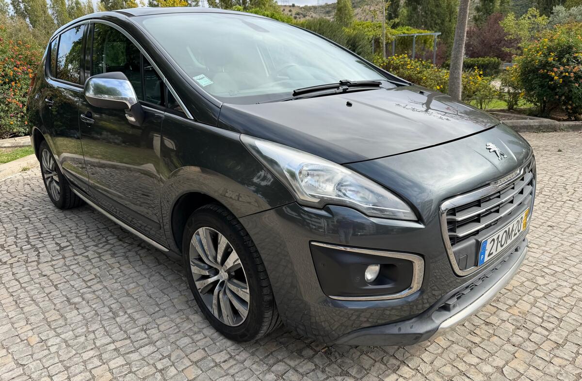 PEUGEOT 3008 1.6 HDi Style
