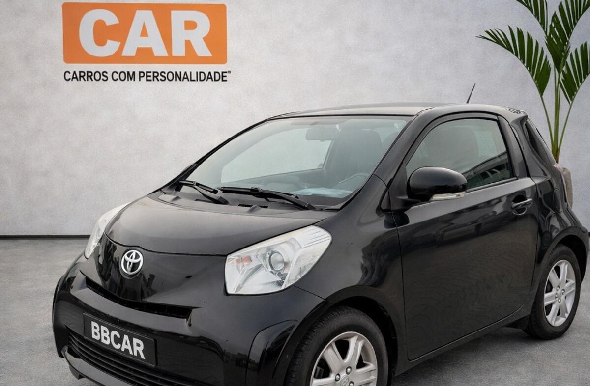 TOYOTA IQ 1.0 VVT-i