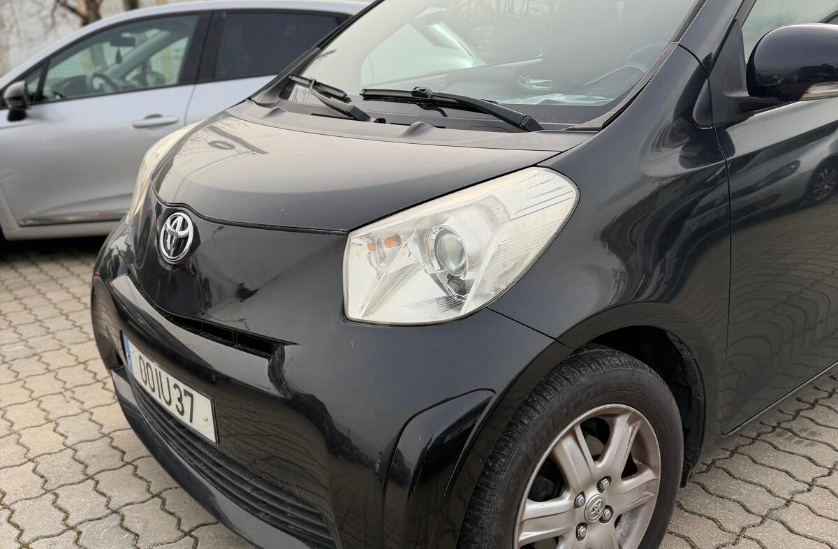 TOYOTA IQ 1.0 VVT-i