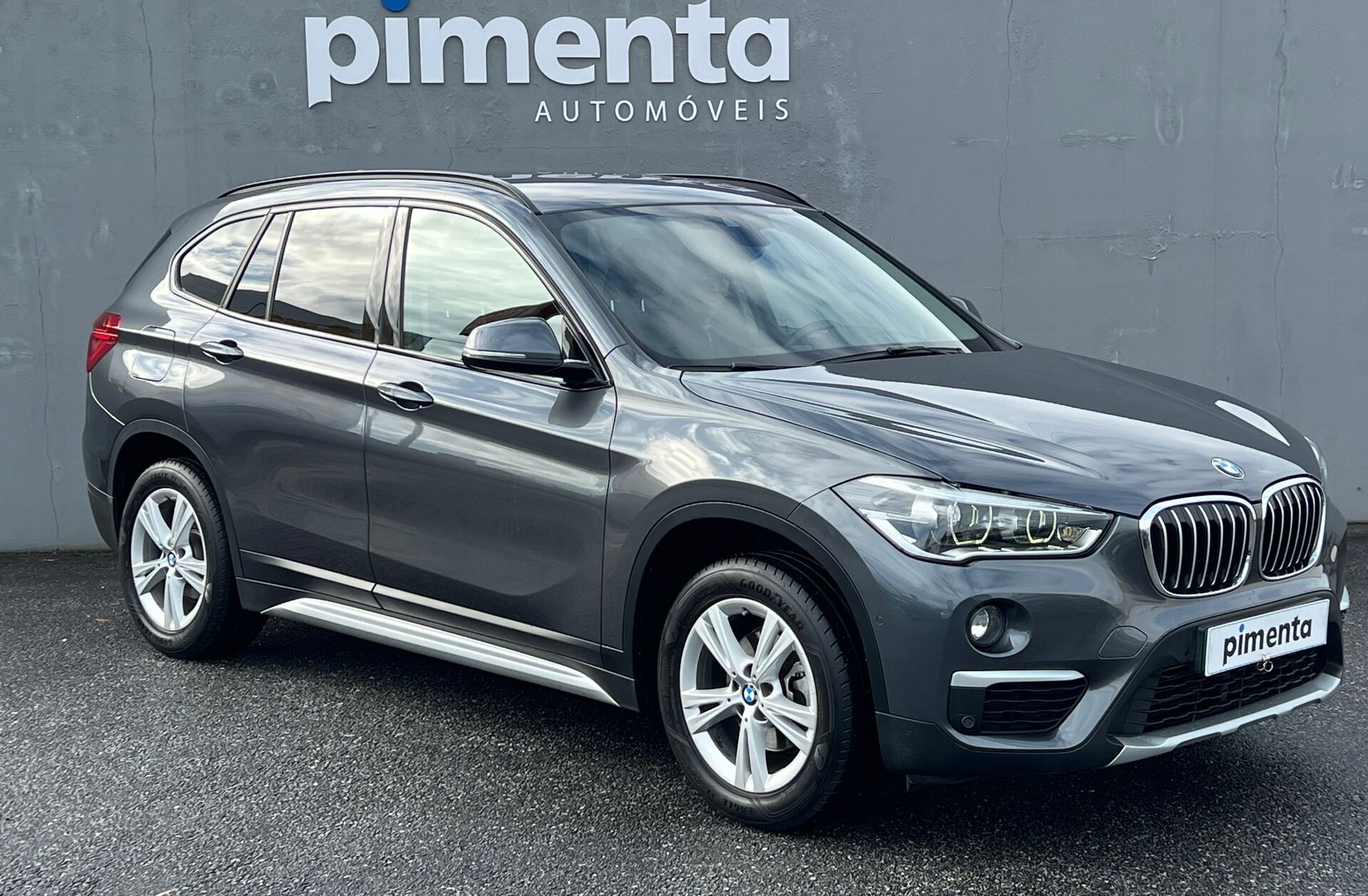 BMW X1 16 d sDrive Auto Line Sport