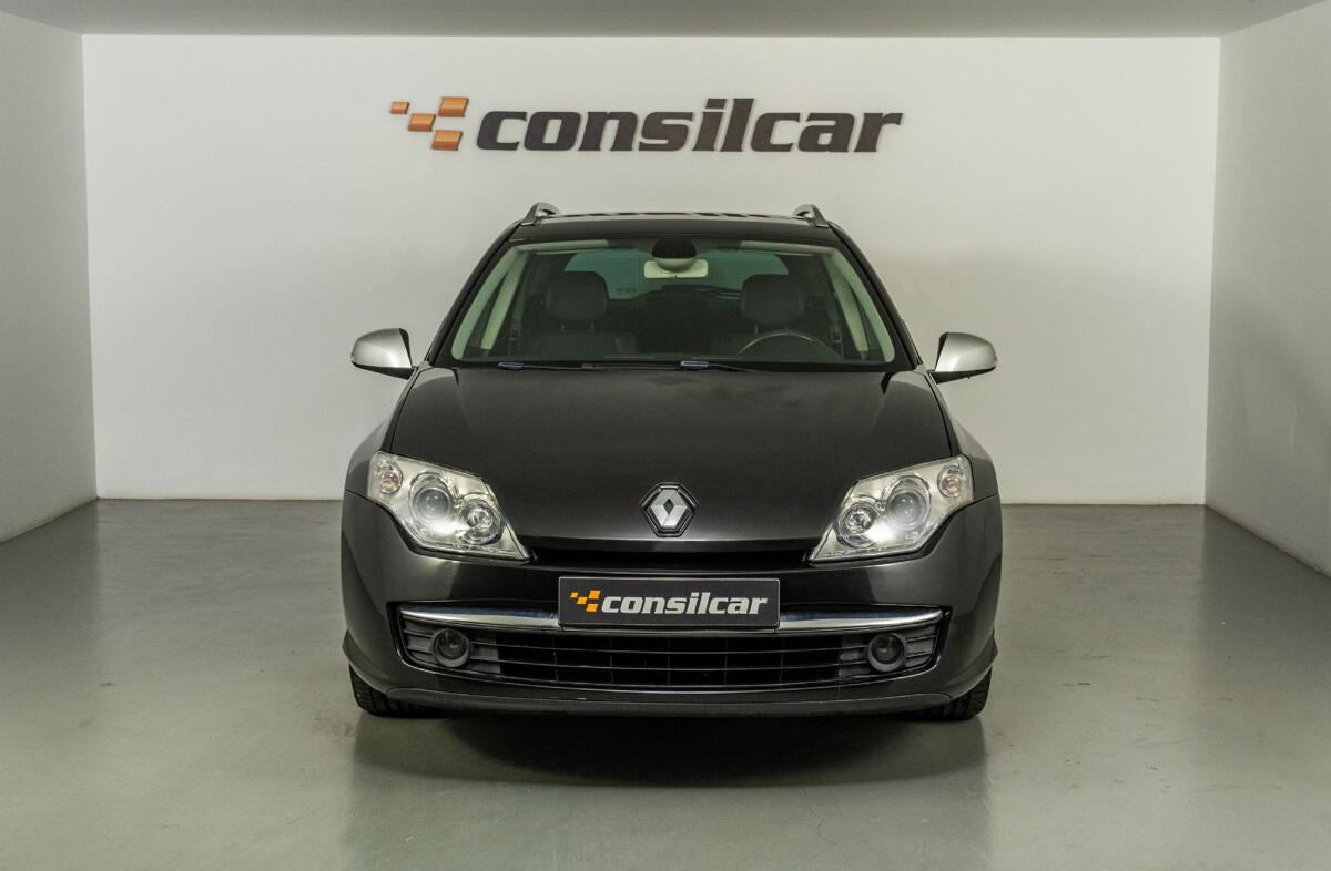 RENAULT Laguna 2.0 dCi Initiale