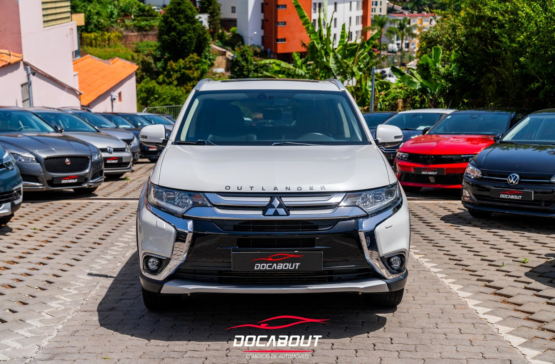 MITSUBISHI Outlander 2.2 DI-D Instyle Navi