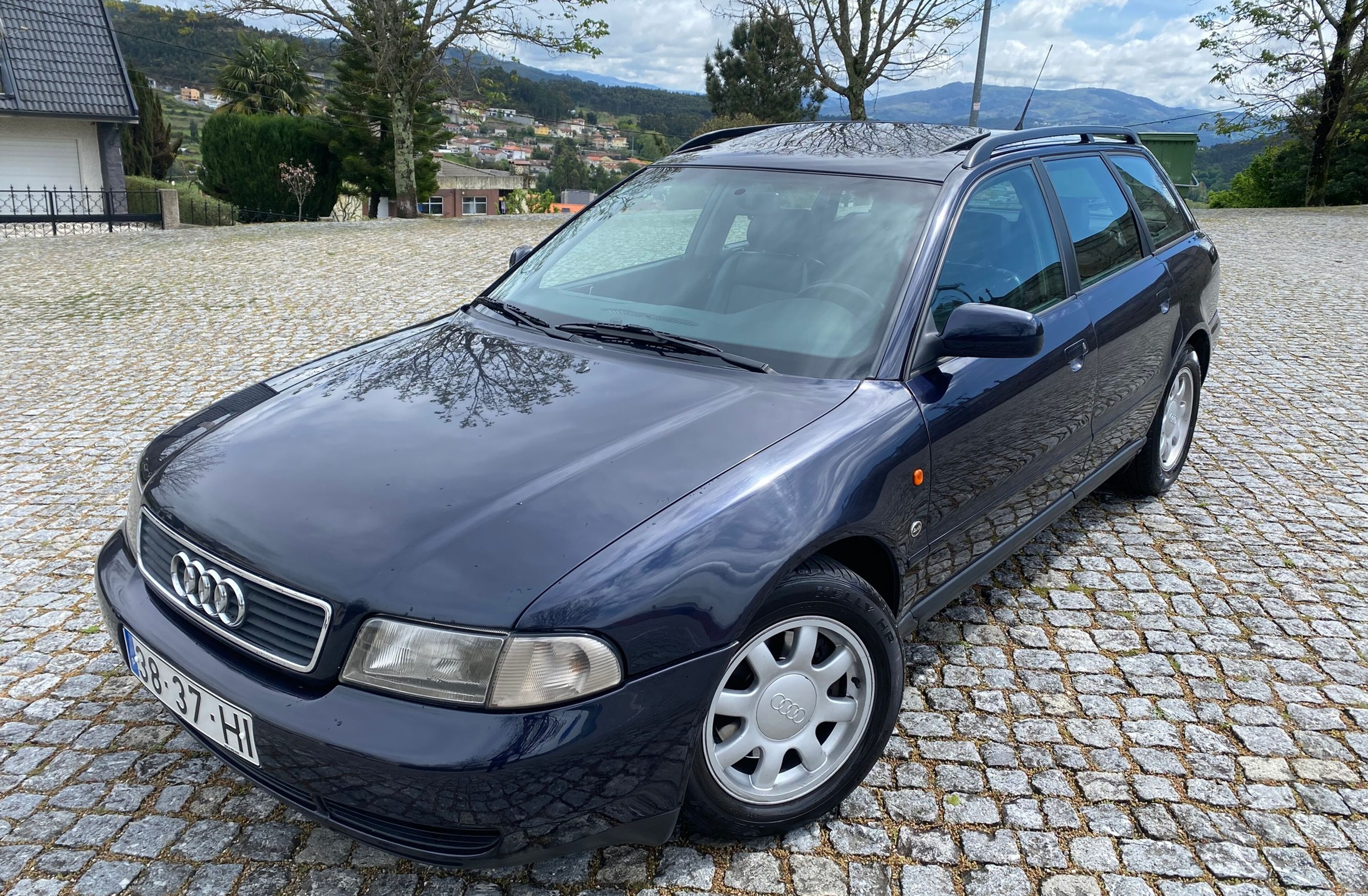 AUDI A4 1.9 TDI Sport