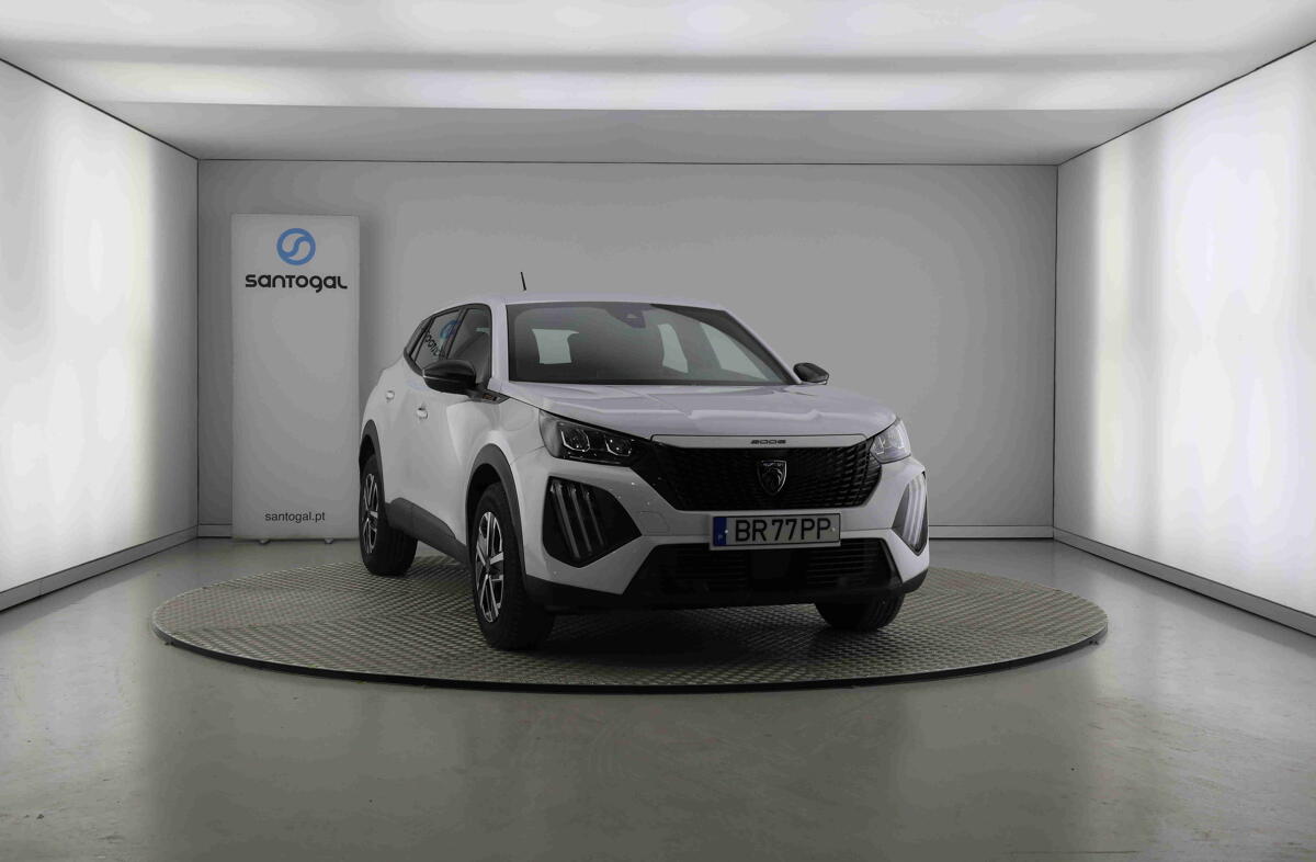 PEUGEOT 2008 1.2 PureTech Style