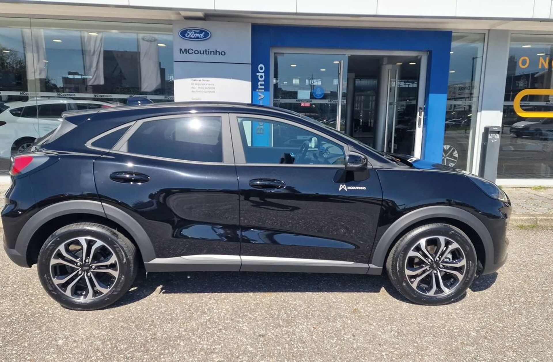 FORD Puma 1.0 EcoBoost mHEV Titanium