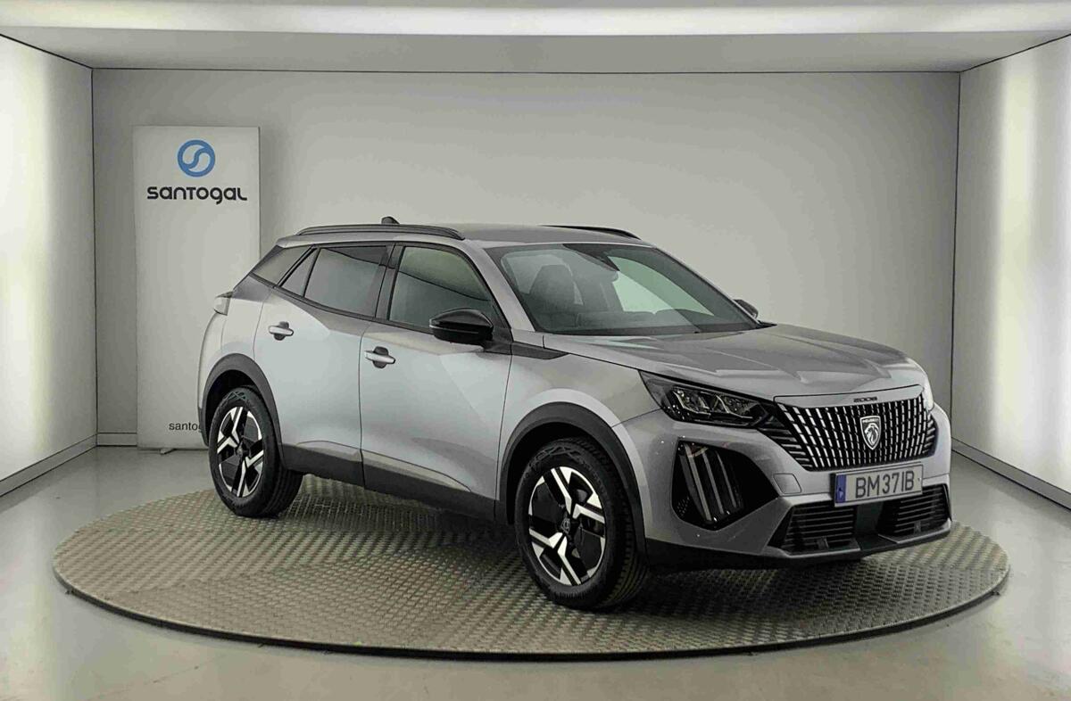 PEUGEOT 2008 1.2 PureTech Allure EAT8