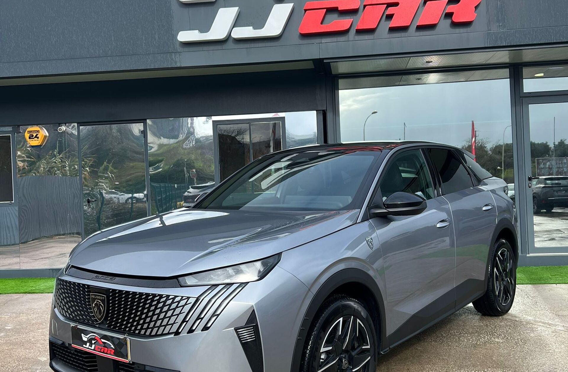 PEUGEOT 3008 1.2 Hybrid GT e-DCS6