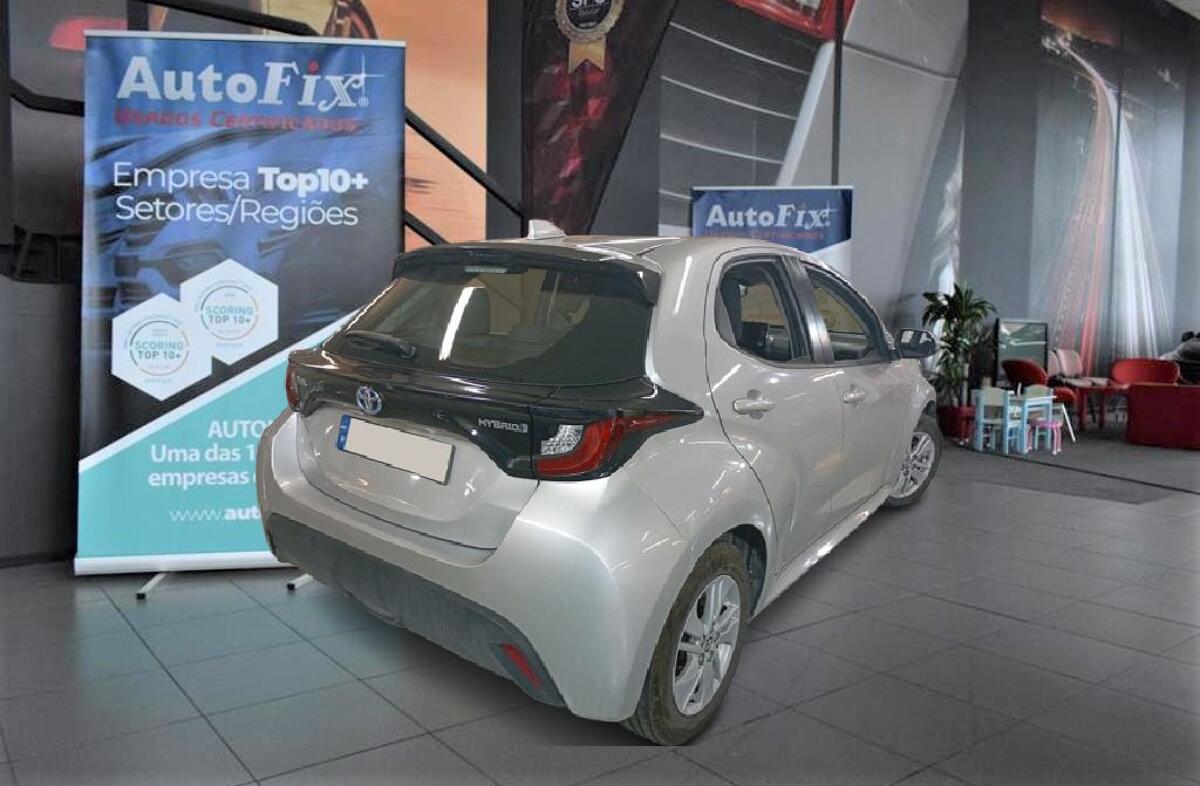 TOYOTA Yaris 1.5 HDF Comfort Plus