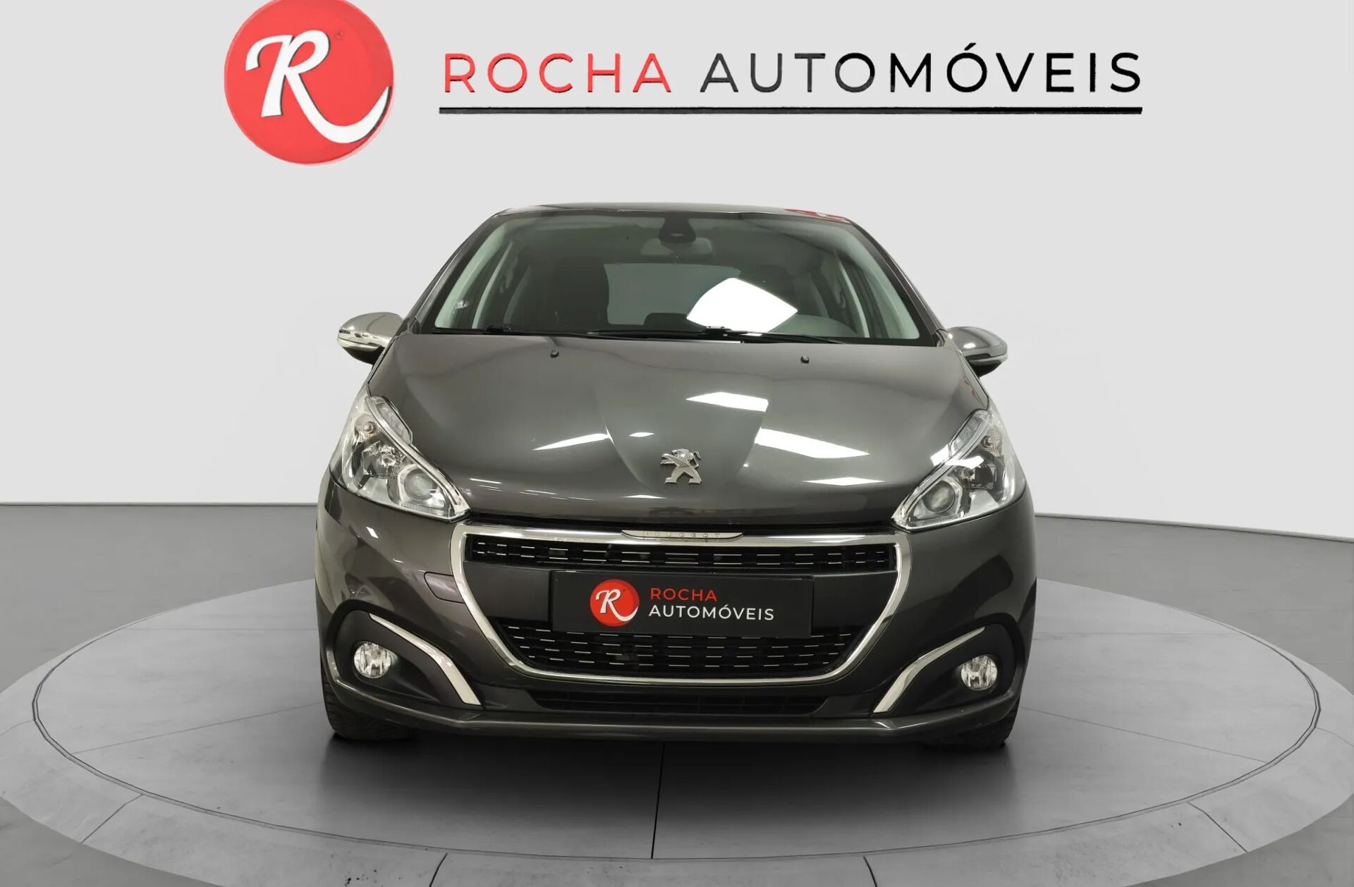 PEUGEOT 208 1.2 PureTech Signature