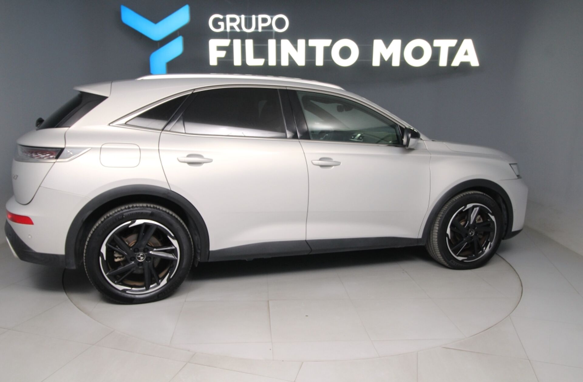 DS DS 7 CB 2.0 BlueHDi Performance Line EAT8