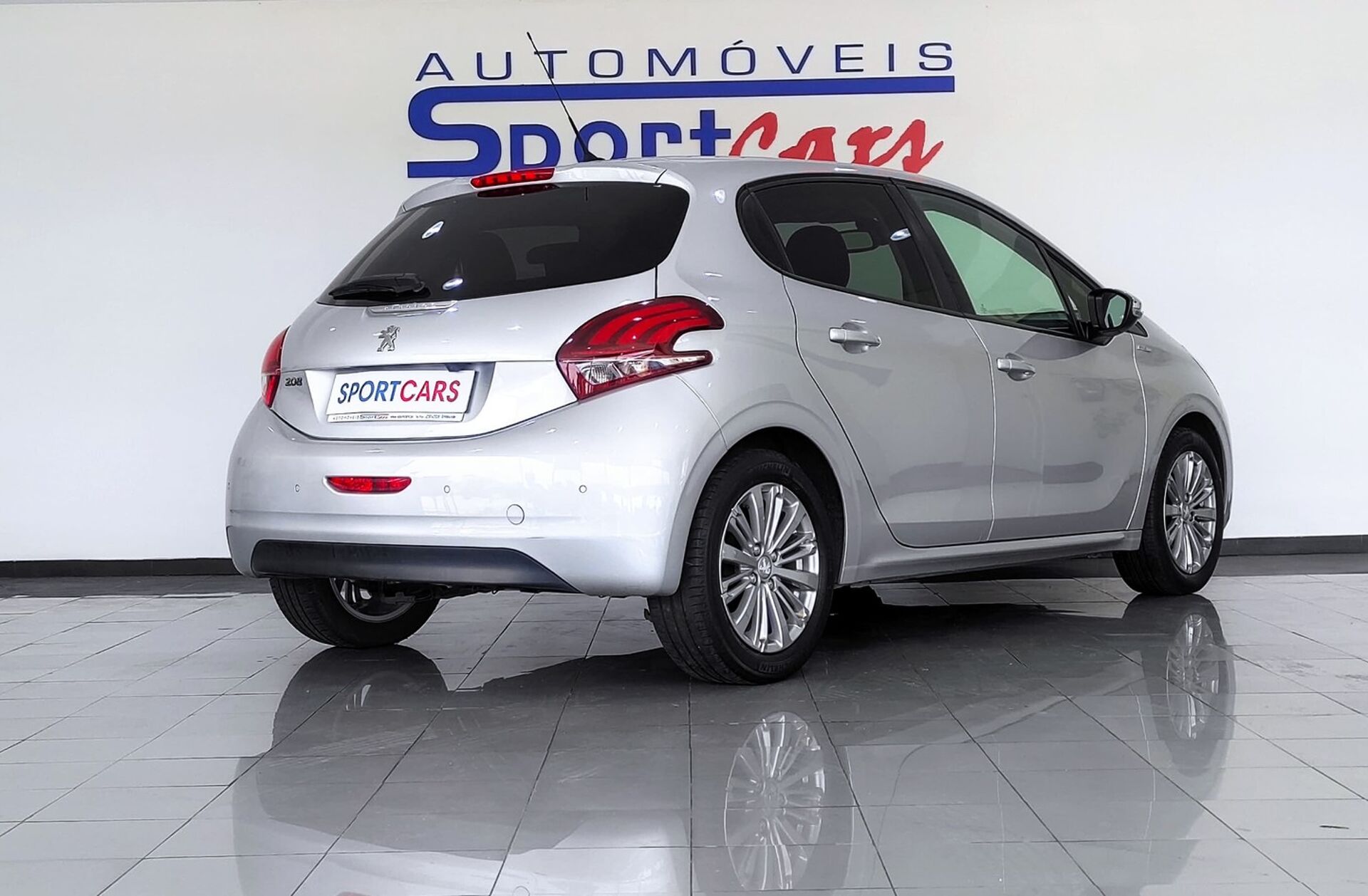 PEUGEOT 208 1.2 PureTech Style