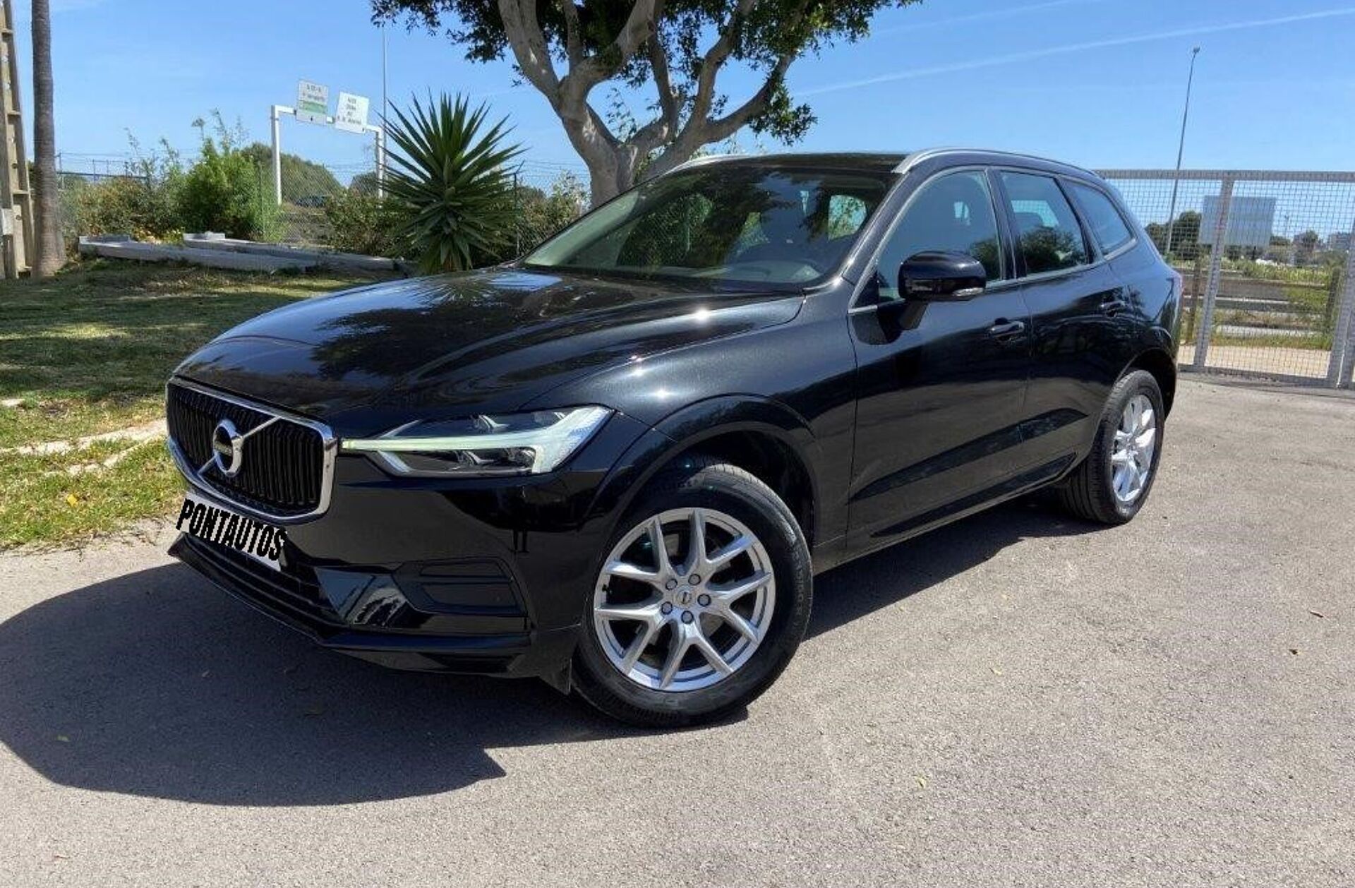 VOLVO XC60 2.0 D4 Momentum Geartronic