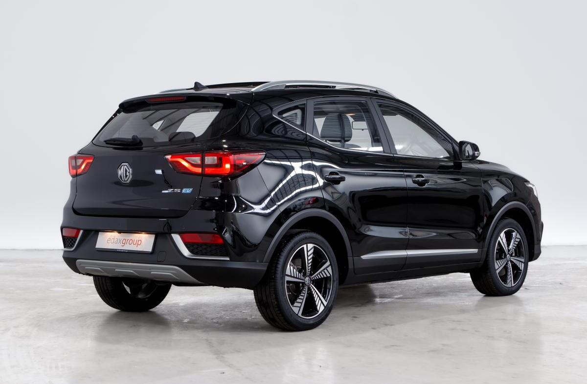 MG ZS 44.5 kWh Luxury