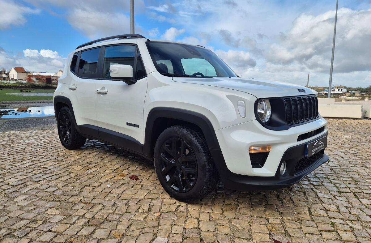 JEEP Renegade 1.3 T Night Eagle DCT