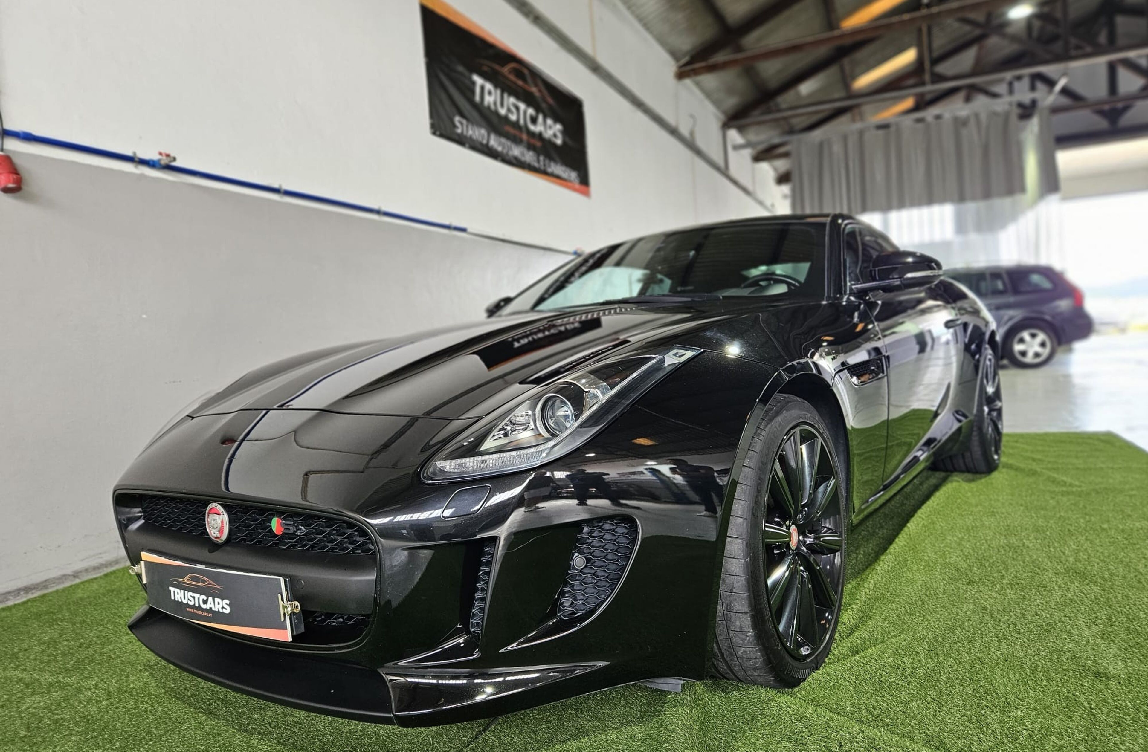 JAGUAR F-Type 3.0 V6 AUTO 340CV