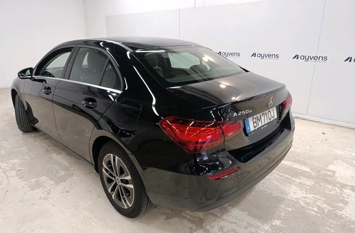 MERCEDES Classe A A 250 e