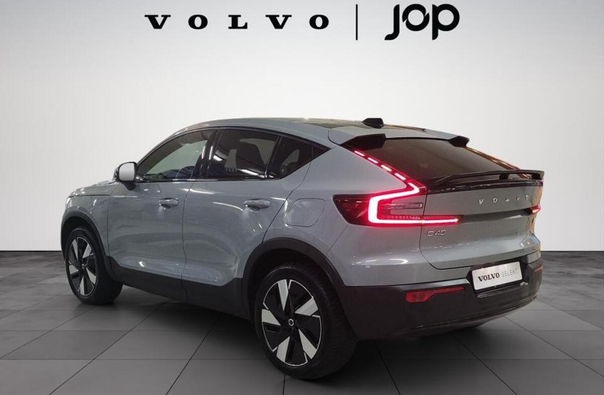 VOLVO EC40 Single Motor Extended Range Core