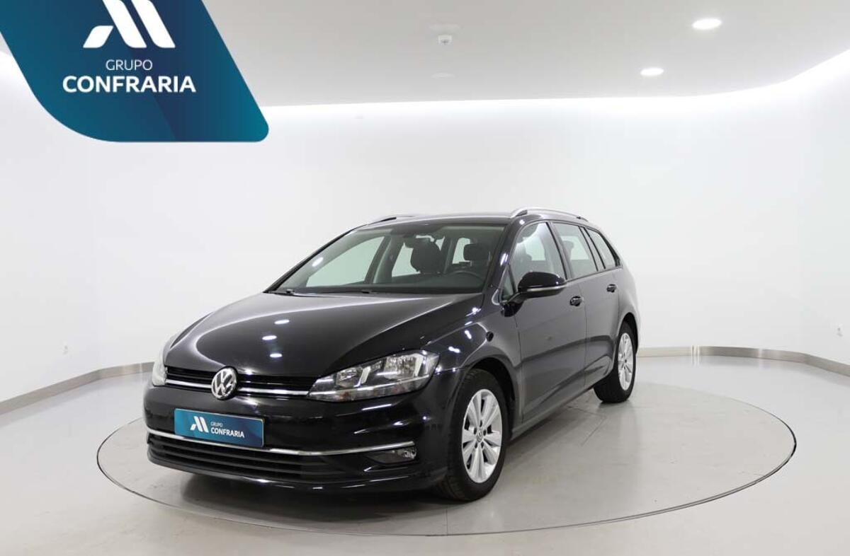 VOLKSWAGEN Golf 1.6 TDI Confortline
