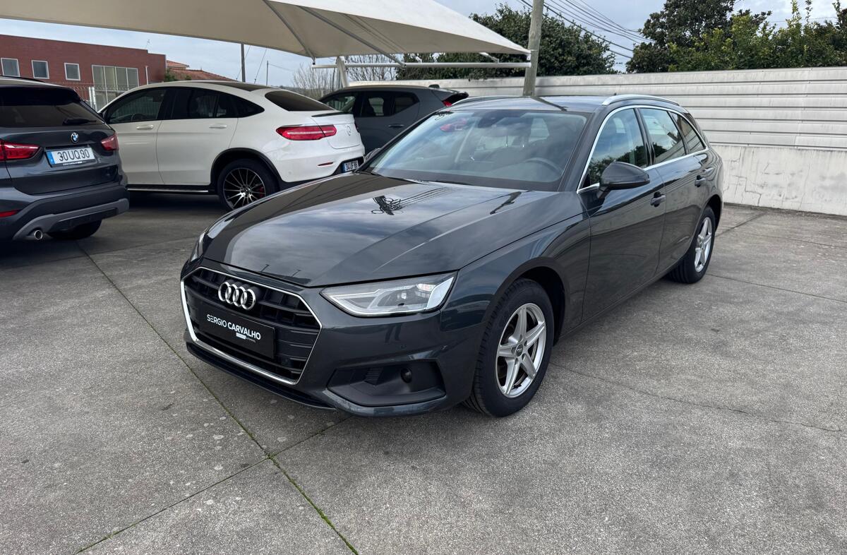 AUDI A4 35 TDI Advanced S tronic