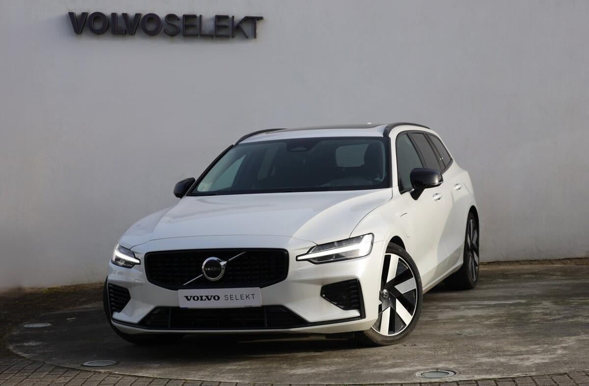 VOLVO V60 2.0 T6 AWD TE Plus Dark