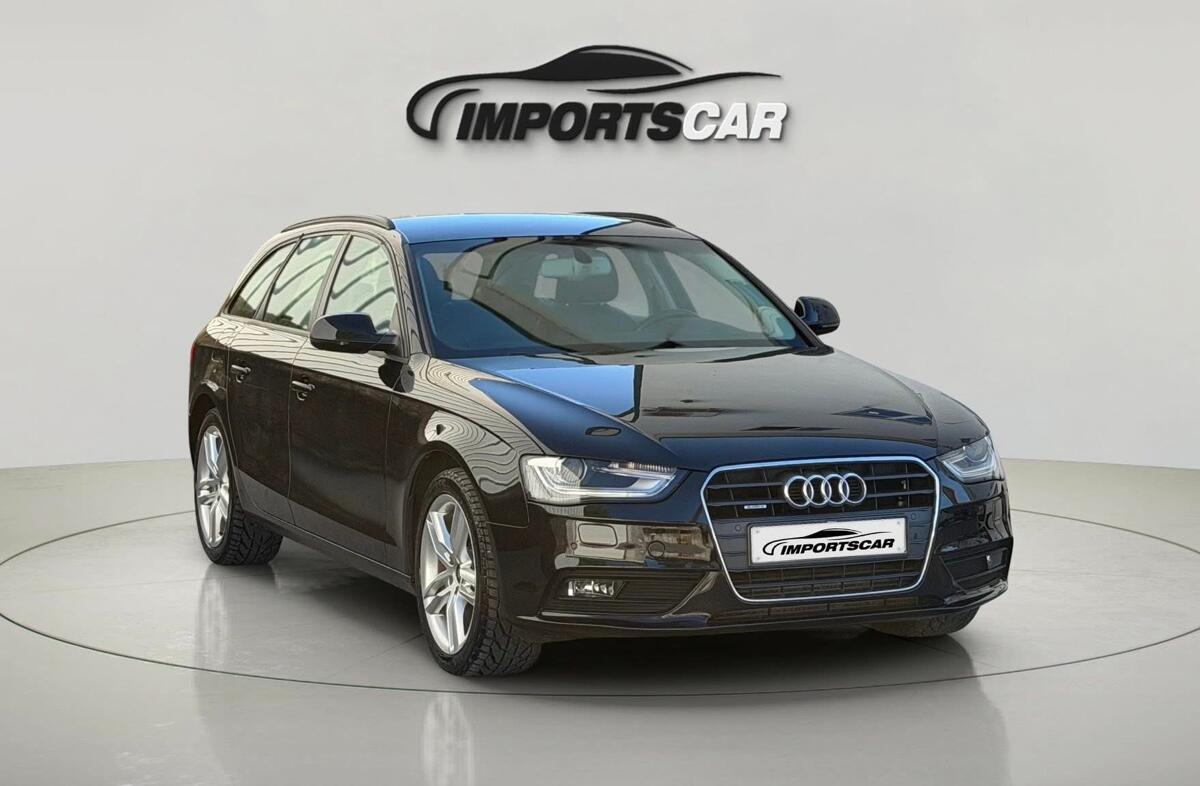 AUDI A4 3.0 TDi V6 Clean Diesel quattro Tiptronic