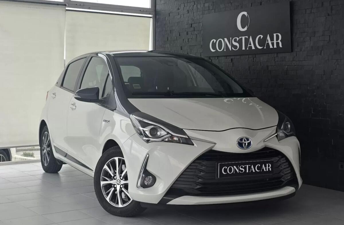 TOYOTA Yaris 1.5 HSD 20 Anos