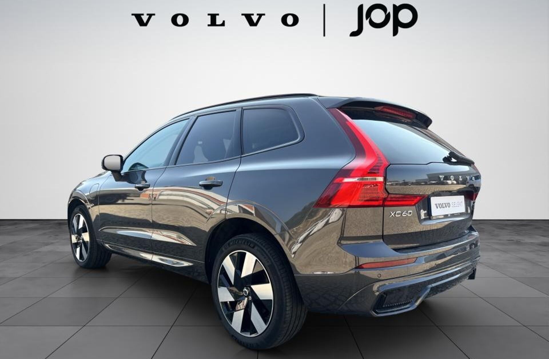 VOLVO XC60 2.0 T8 PHEV Ultra Dark AWD