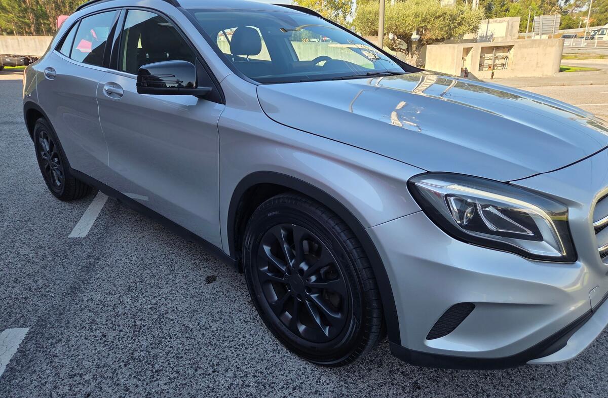 MERCEDES Classe GLA GLA 180 CDi Aut.