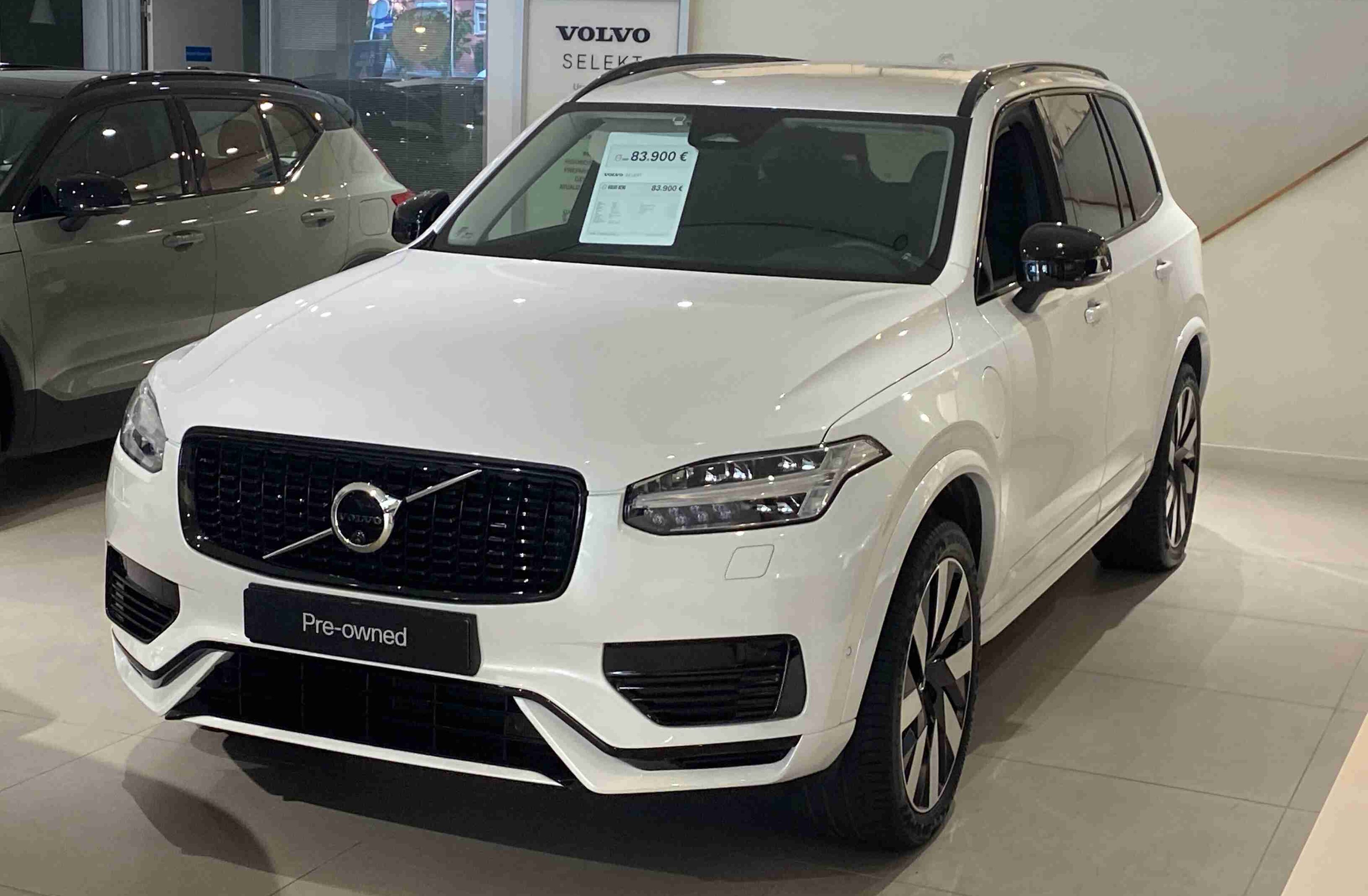 VOLVO XC90 XC90 2.0 T8 PHEV R-Design AWD