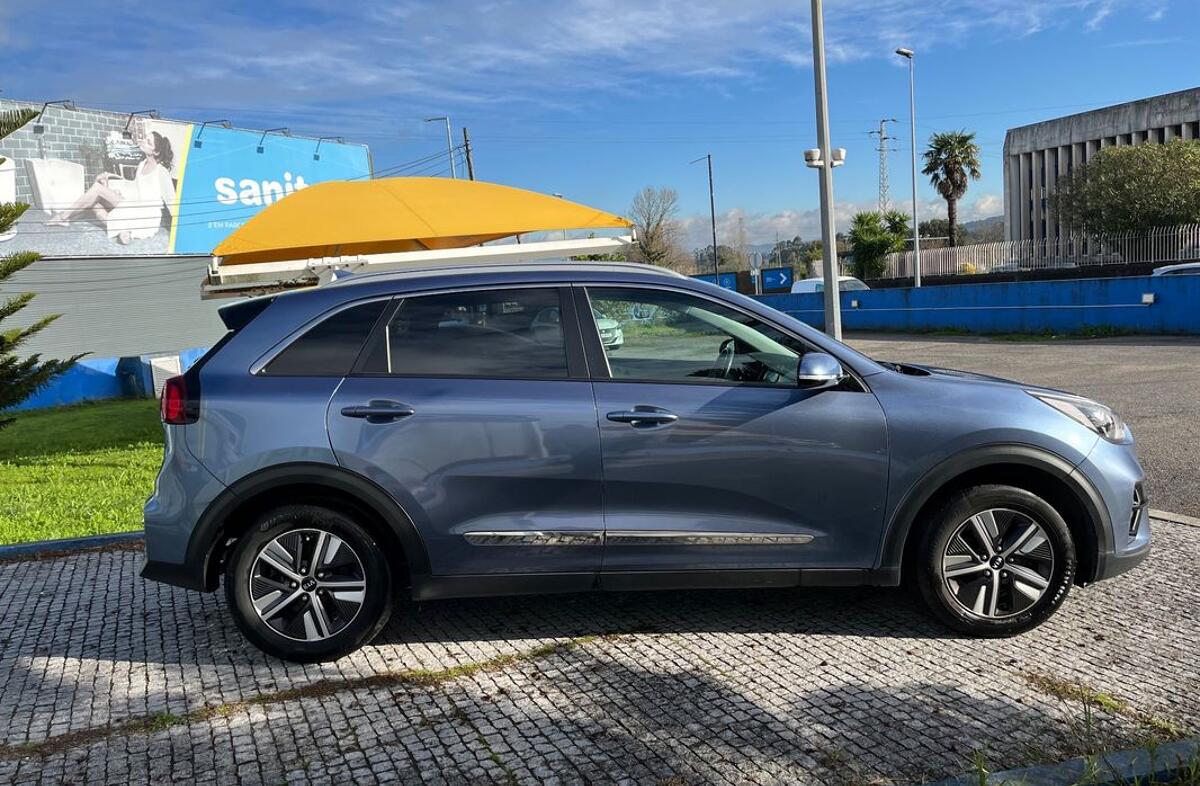 KIA Niro 1.6 GDi PHEV Urban