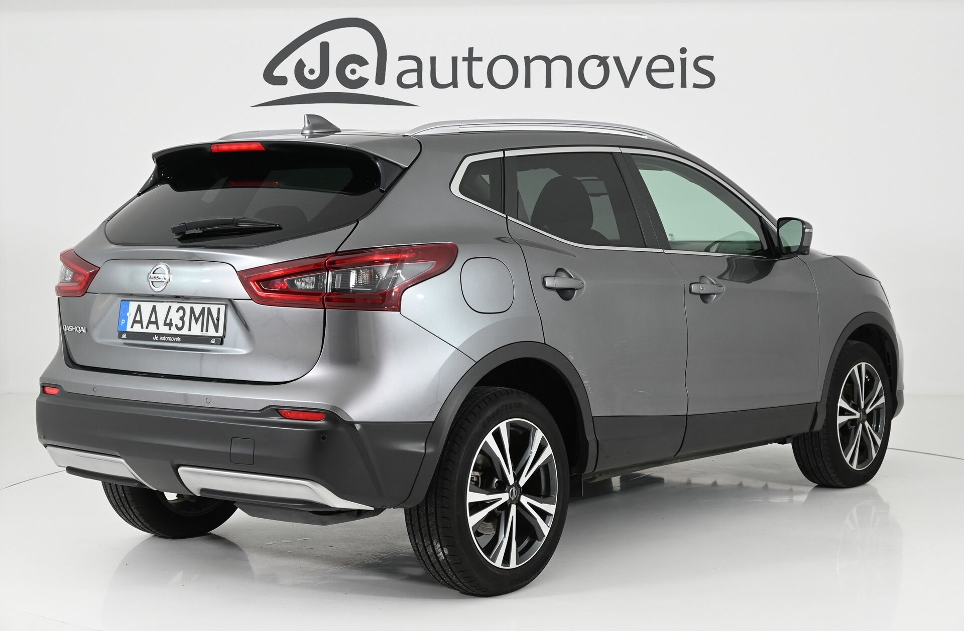 NISSAN Qashqai 1.5 dCi N-Connecta Roda Suplente
