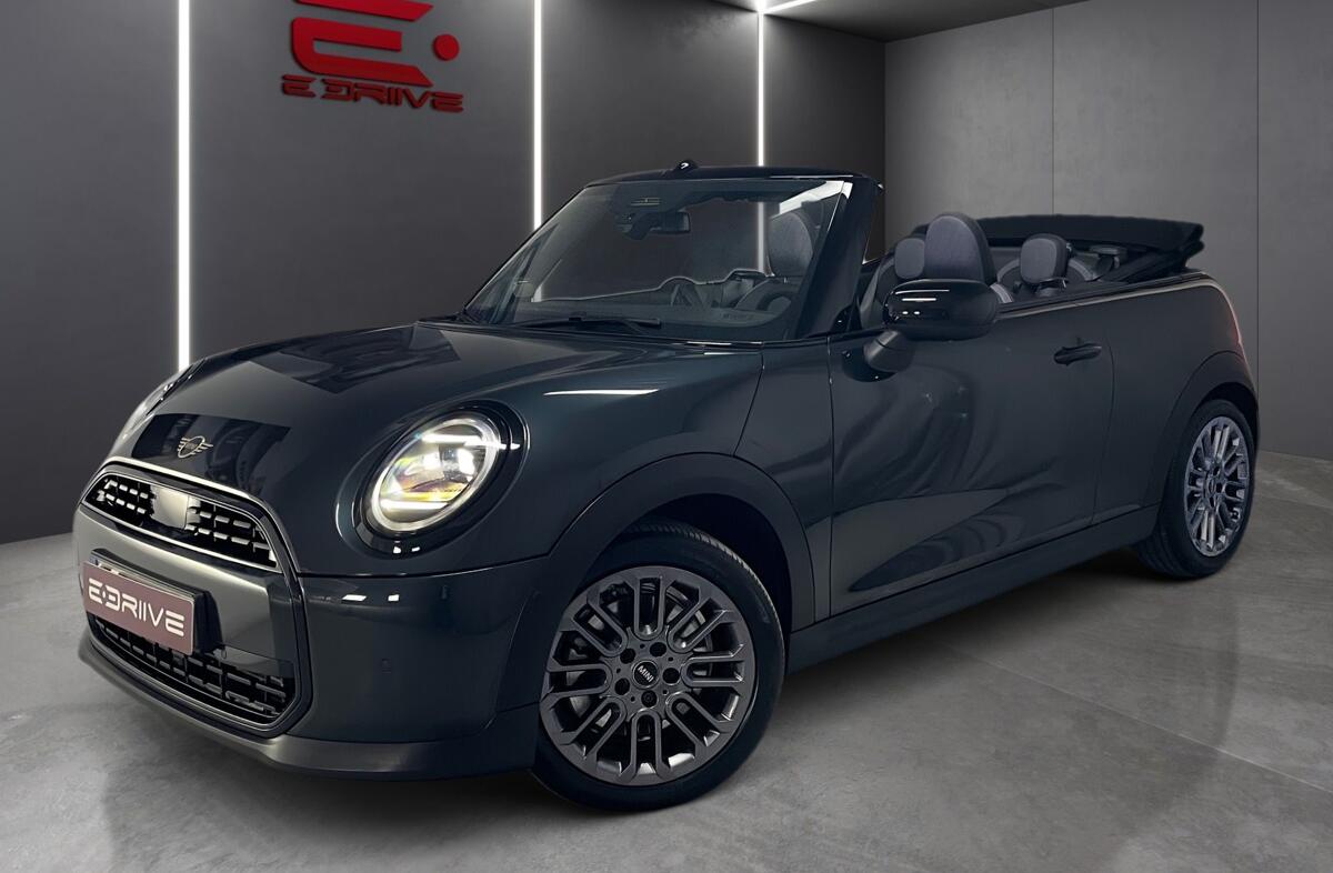 MINI Mini Cooper C JCW