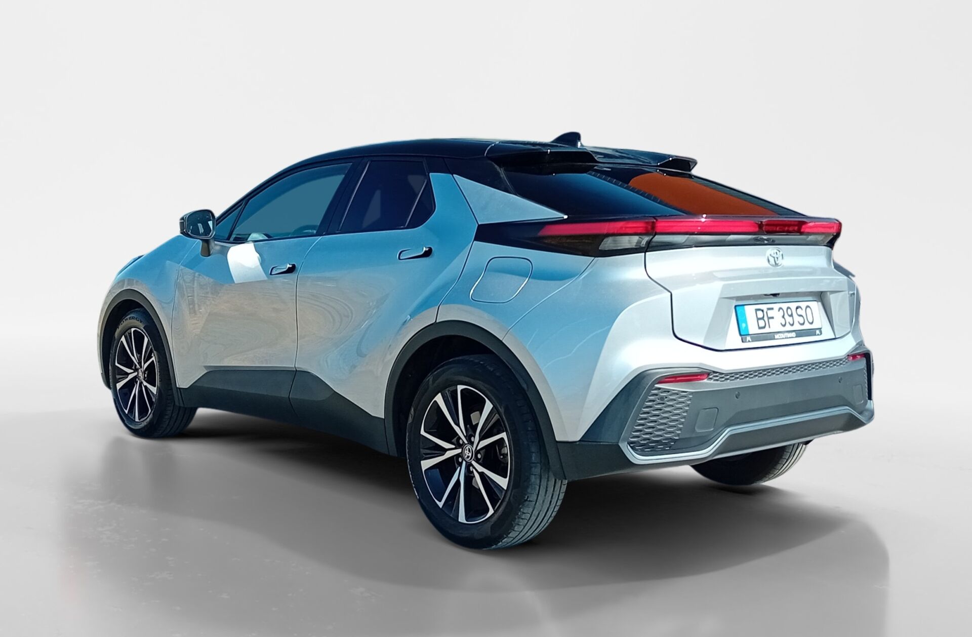TOYOTA C-HR 1.8 Hybrid Square Collection