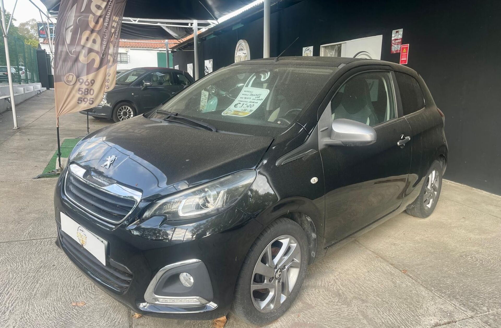 PEUGEOT 108 Top! 1.2 PureTech Allure