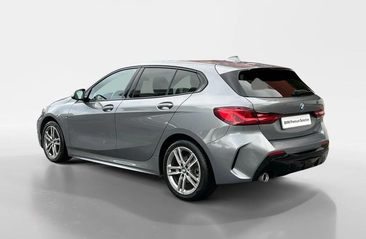 BMW Serie-1 116 d Pack Desportivo M Auto