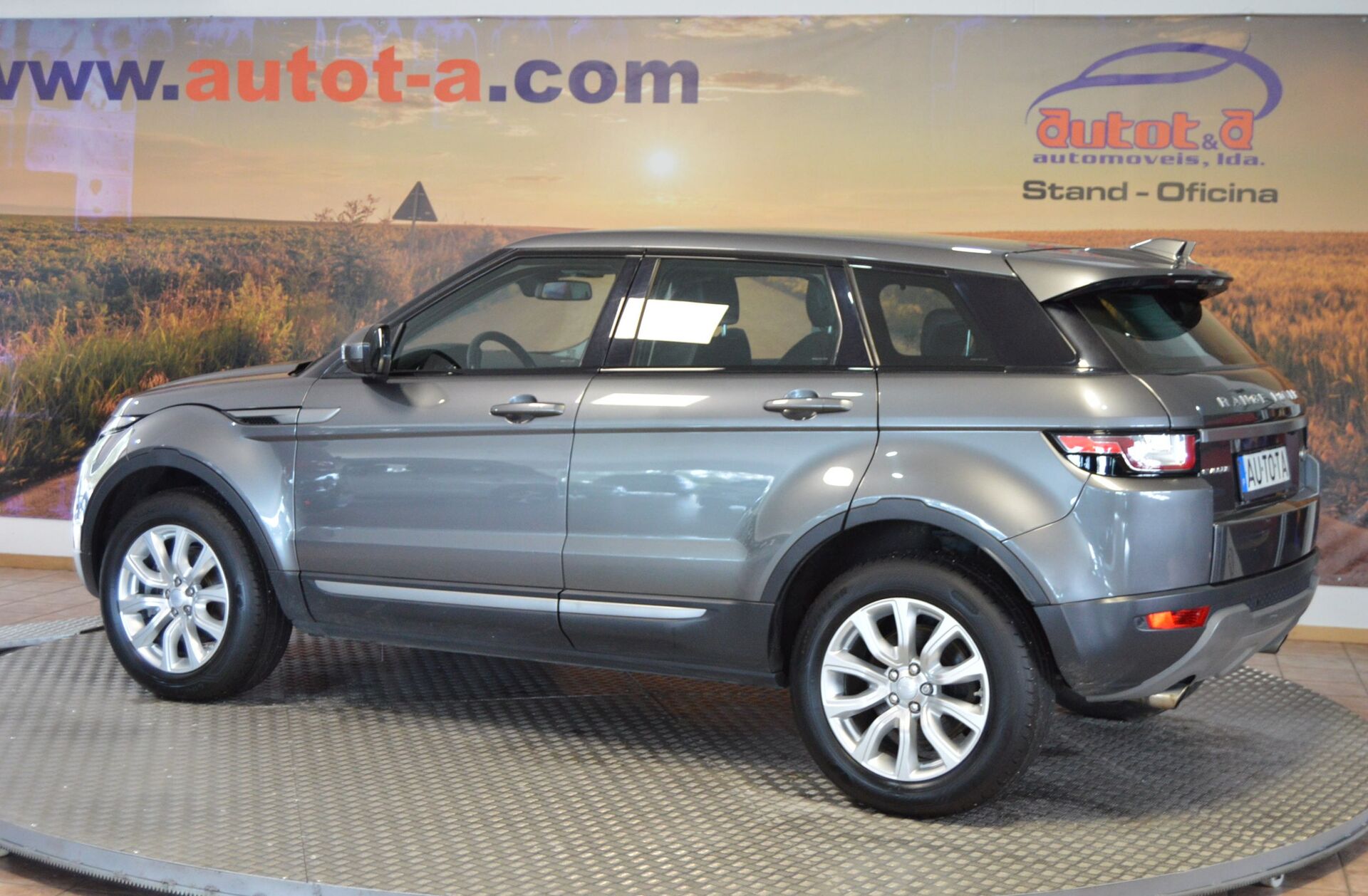 LAND ROVER Range Rover Evoque 2.0 TD4 HSE Dynamic Auto