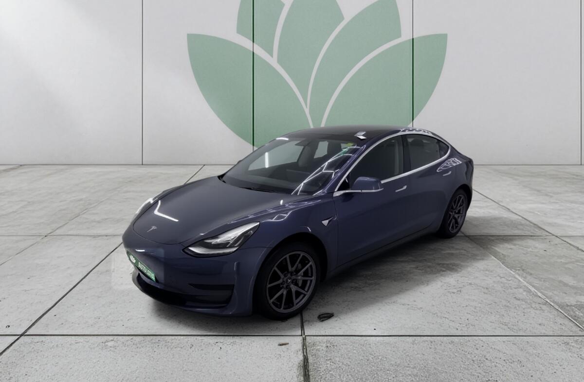 TESLA Model 3 Standard Range Plus RWD