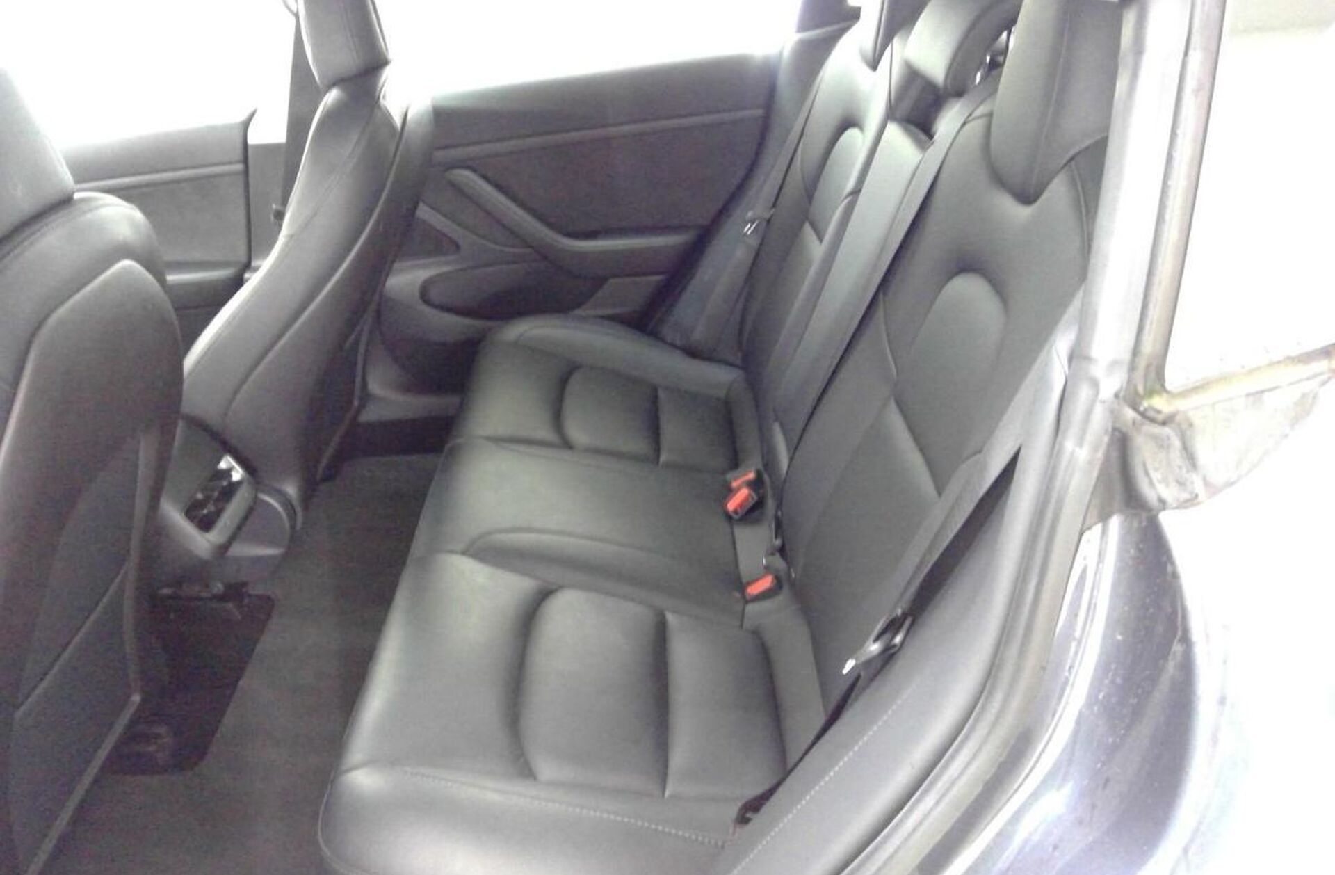 TESLA Model 3 Standard Range Plus RWD