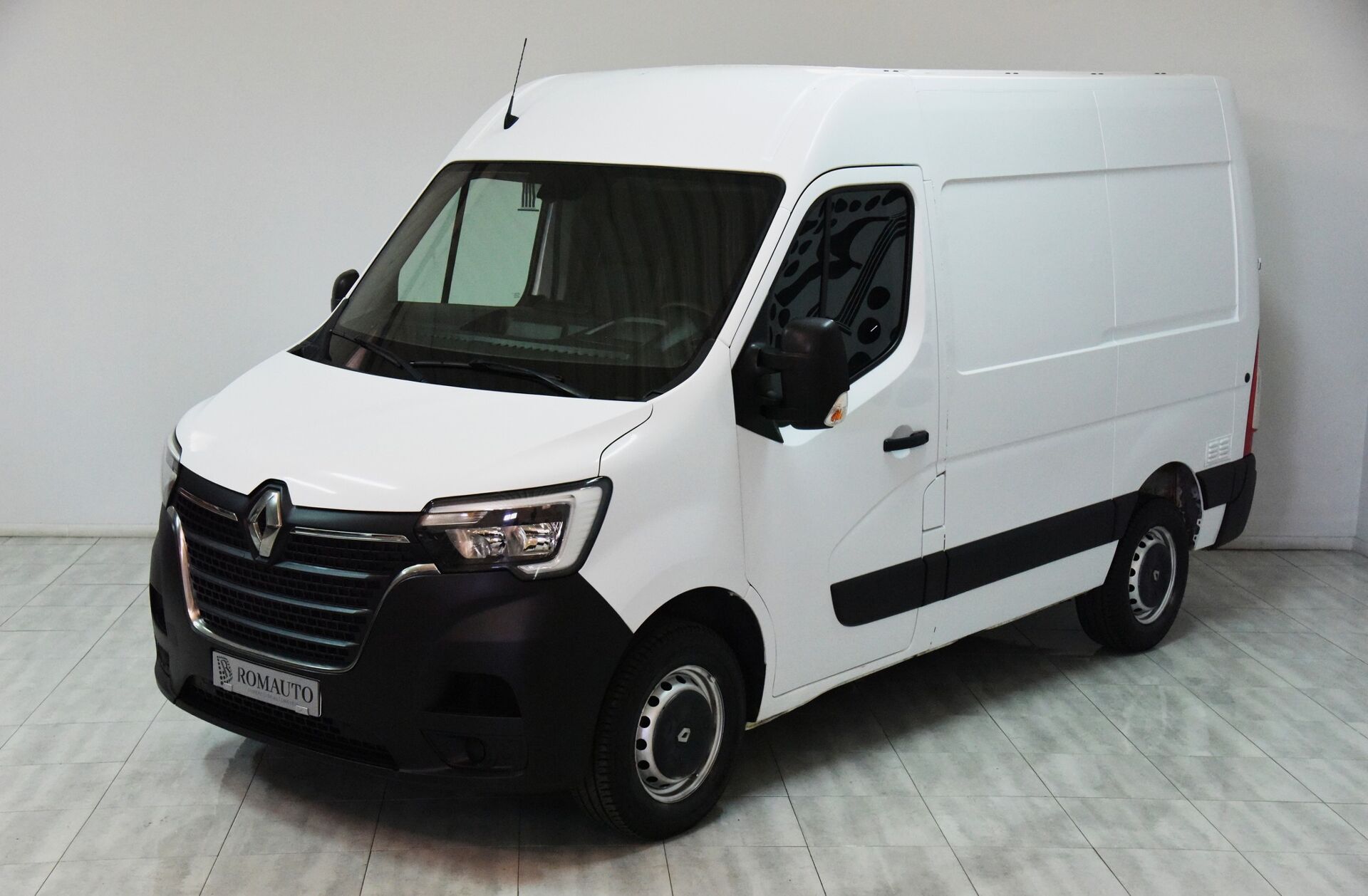 RENAULT Master 2.3 dCi L3H2 3.5T