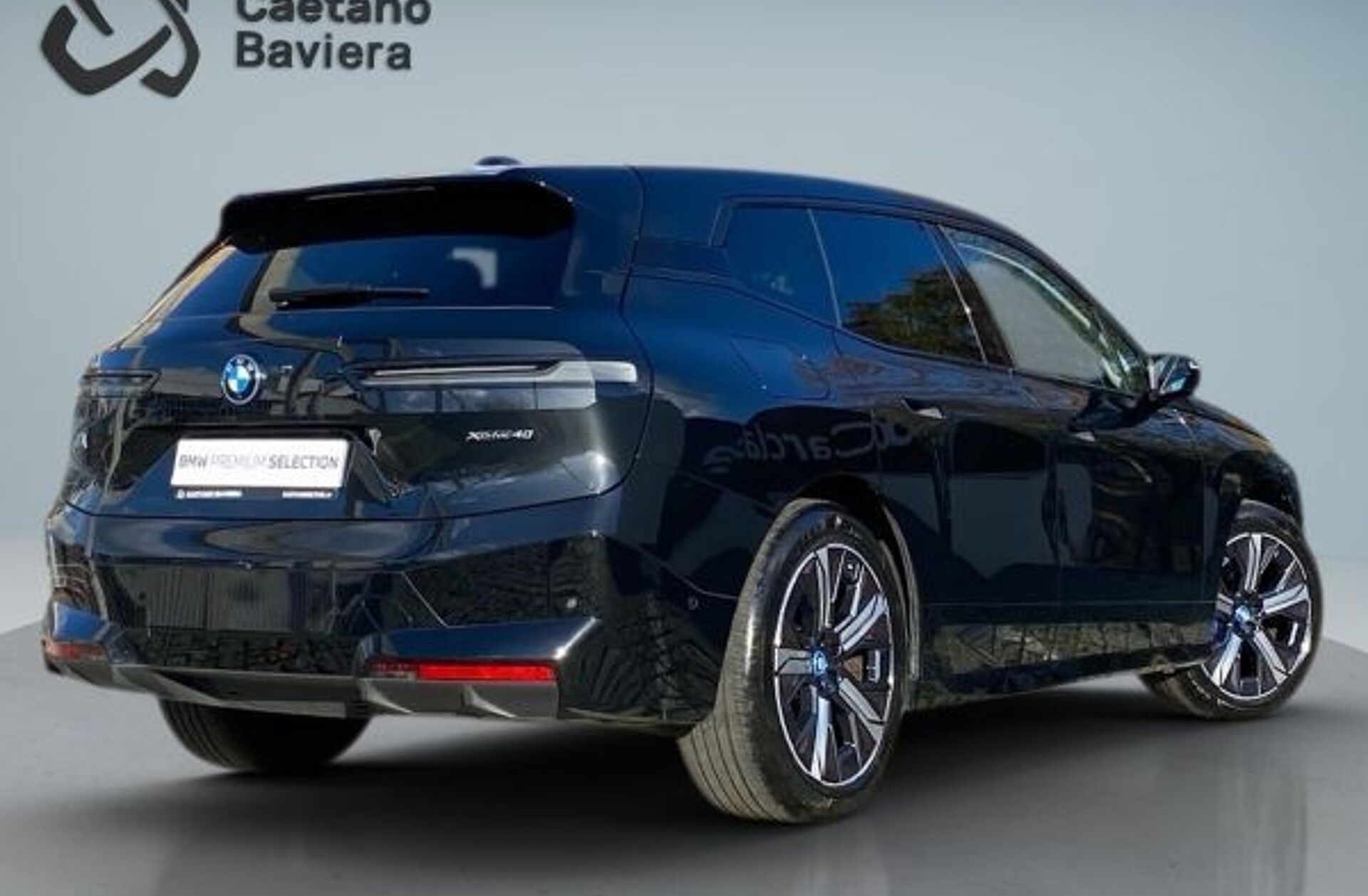 BMW iX xDrive 40 Pack Desportivo