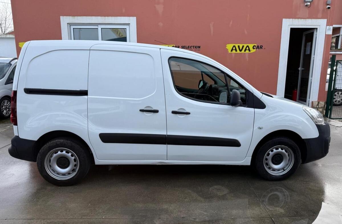 PEUGEOT Partner 1.6 BlueHDi Outdoor