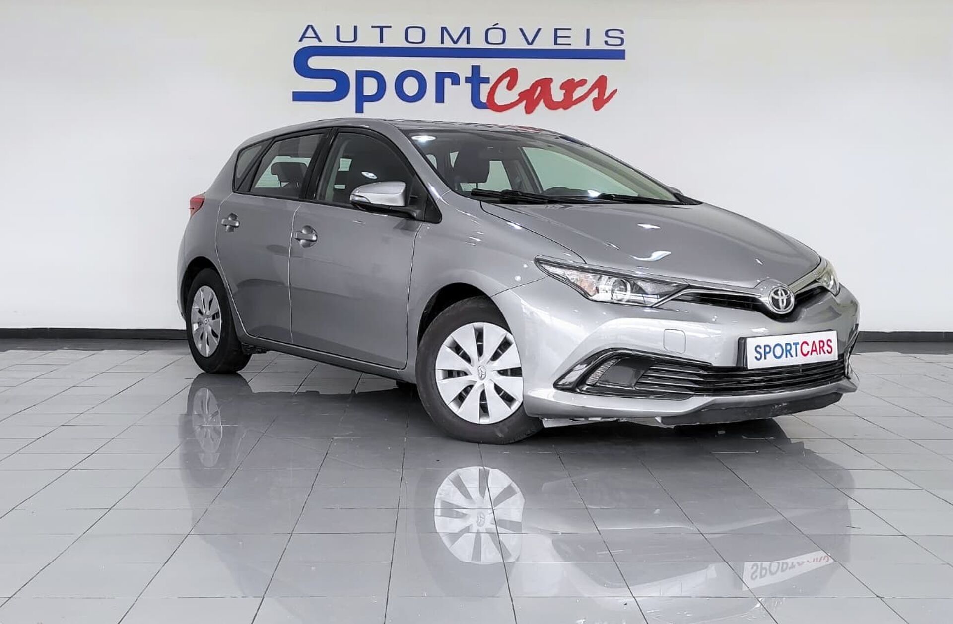 TOYOTA Auris 1.4 D-4D Active