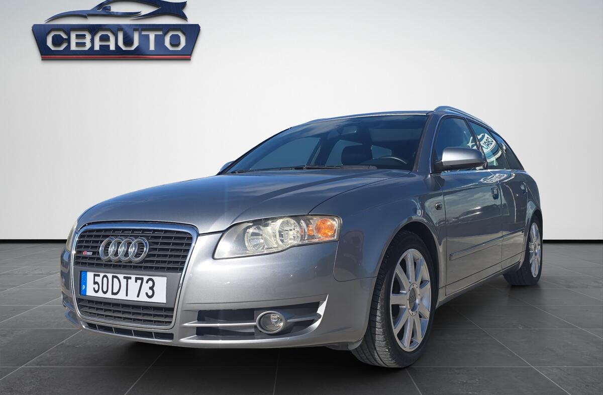 AUDI A4 2.0 TDi S-line