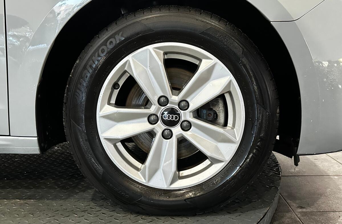 AUDI A1 30 TFSI S tronic