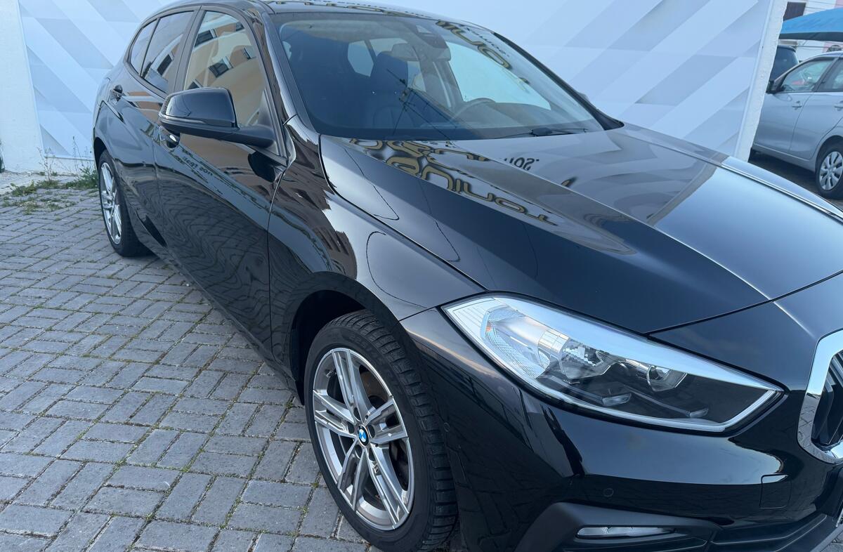 BMW Serie-1 116 i Pack Desportivo M