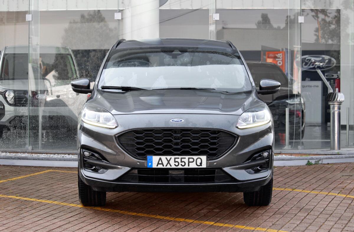 FORD Kuga 2.5 PHEV ST-Line