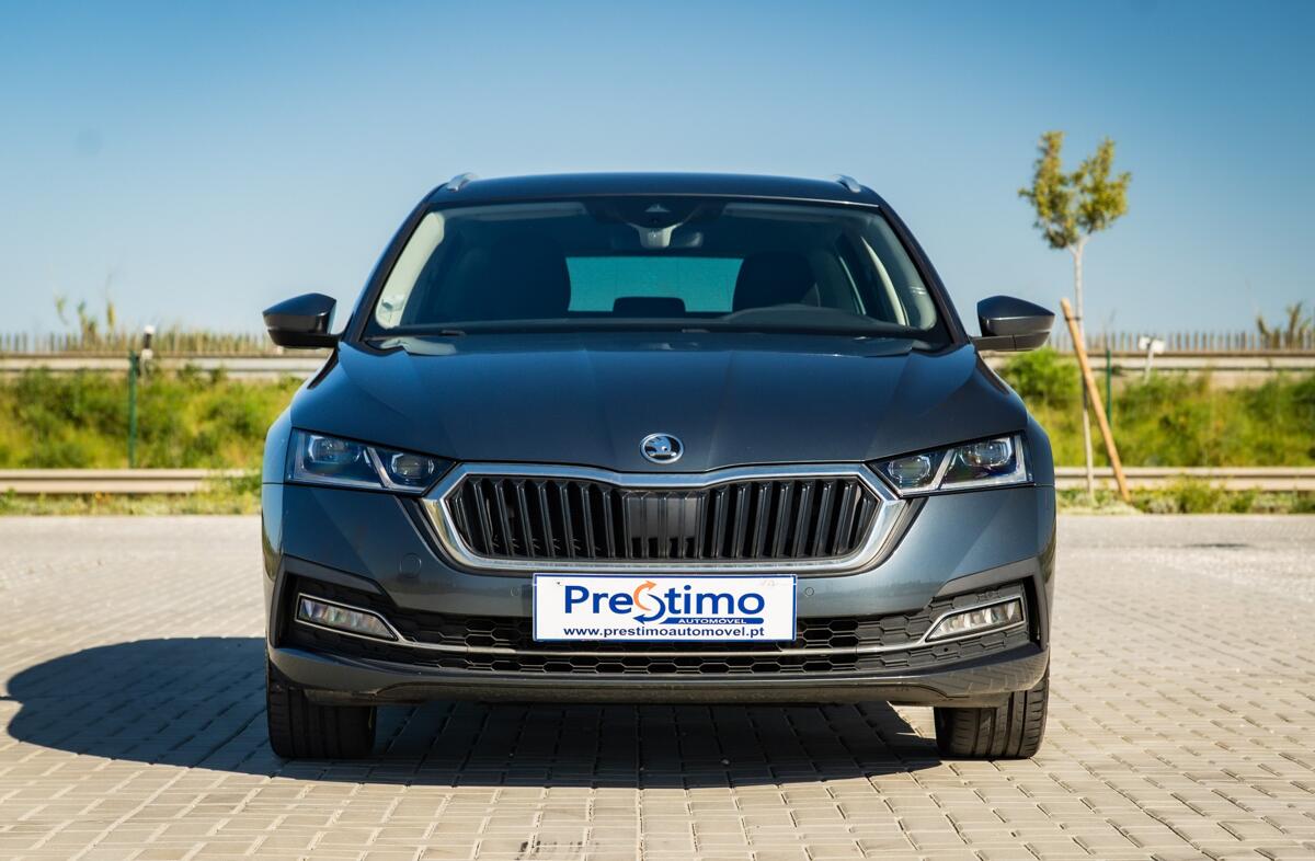 SKODA Octavia 1.4 TSI iV Style DSG