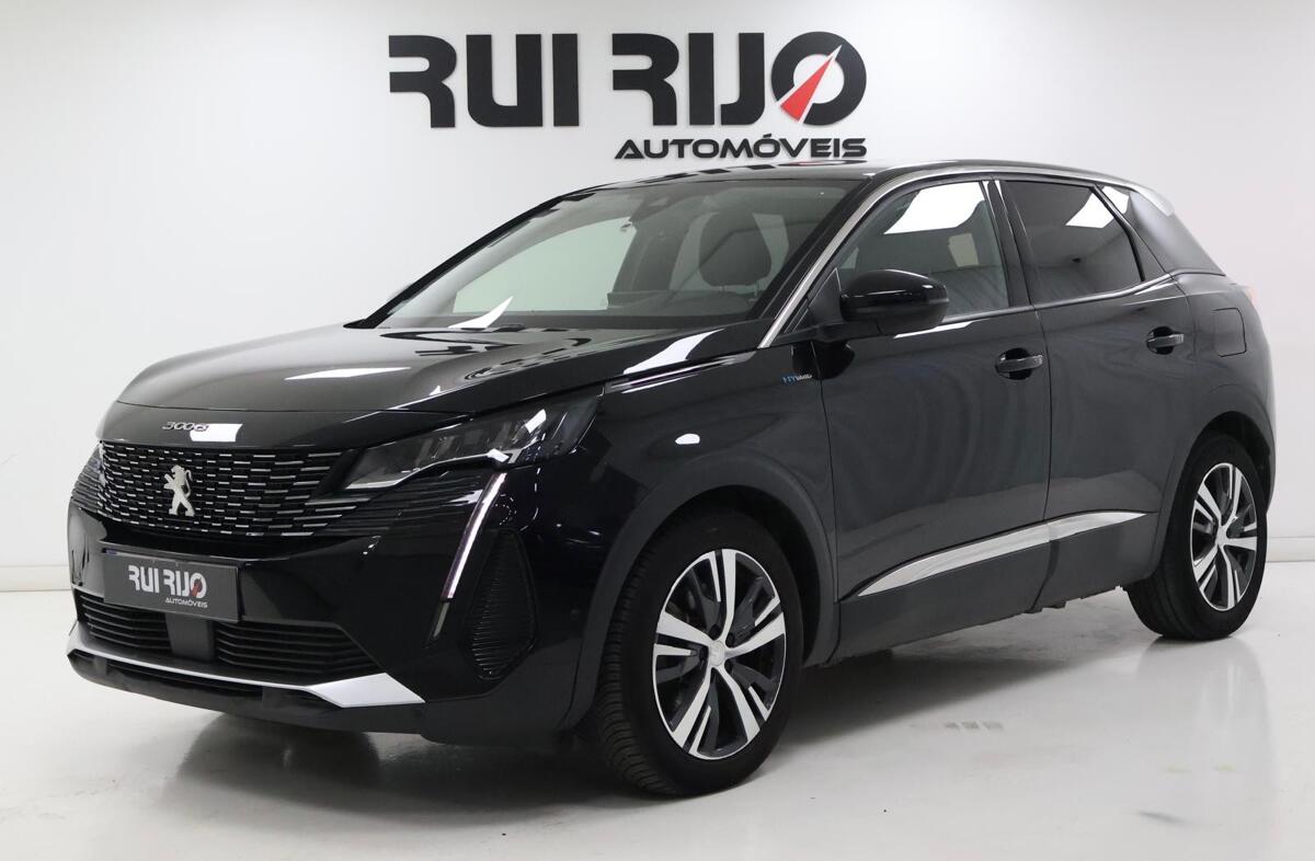 PEUGEOT 3008 1.6 Hybrid Allure e-EAT8