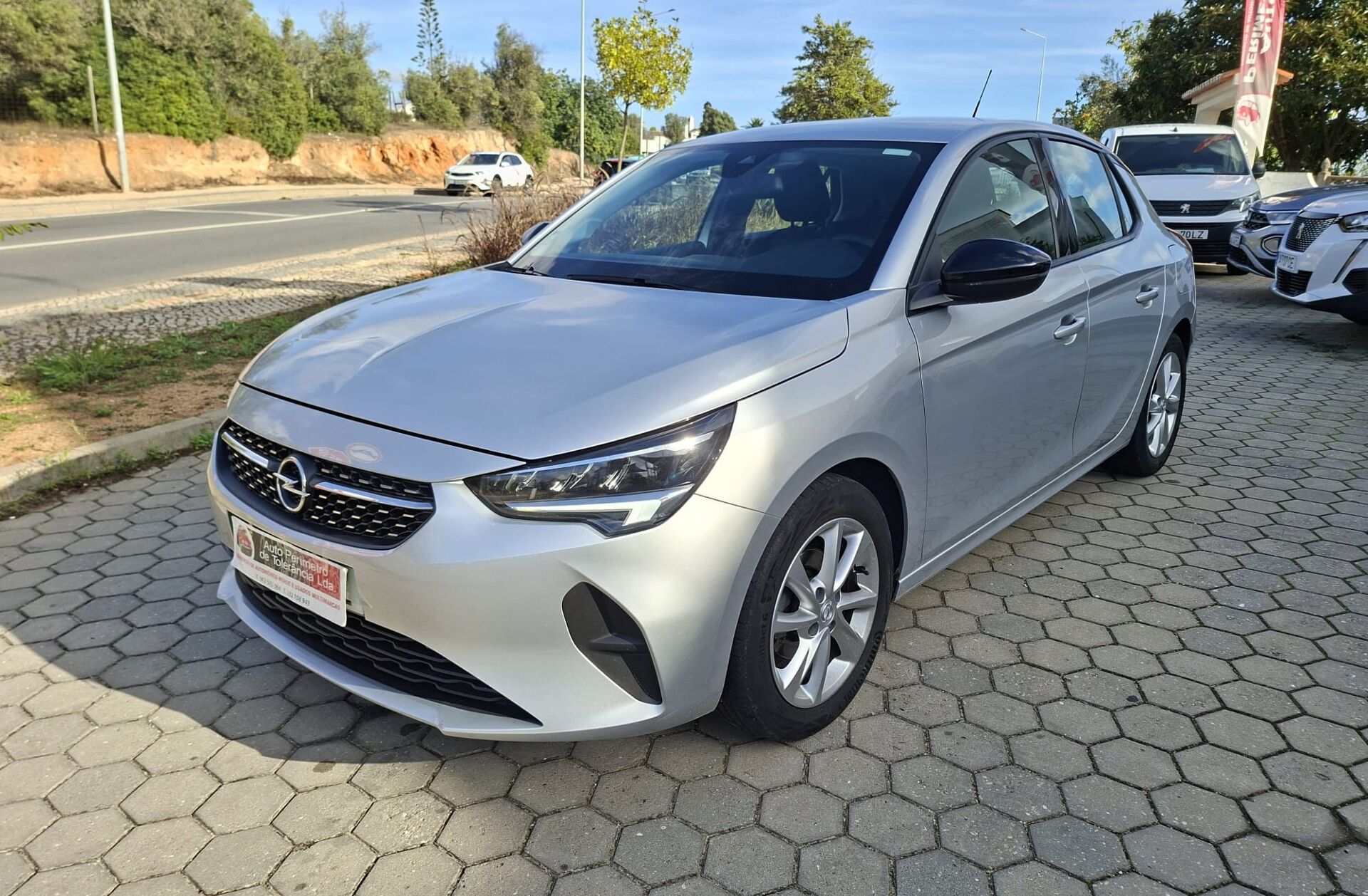 OPEL Corsa 1.2 Edition